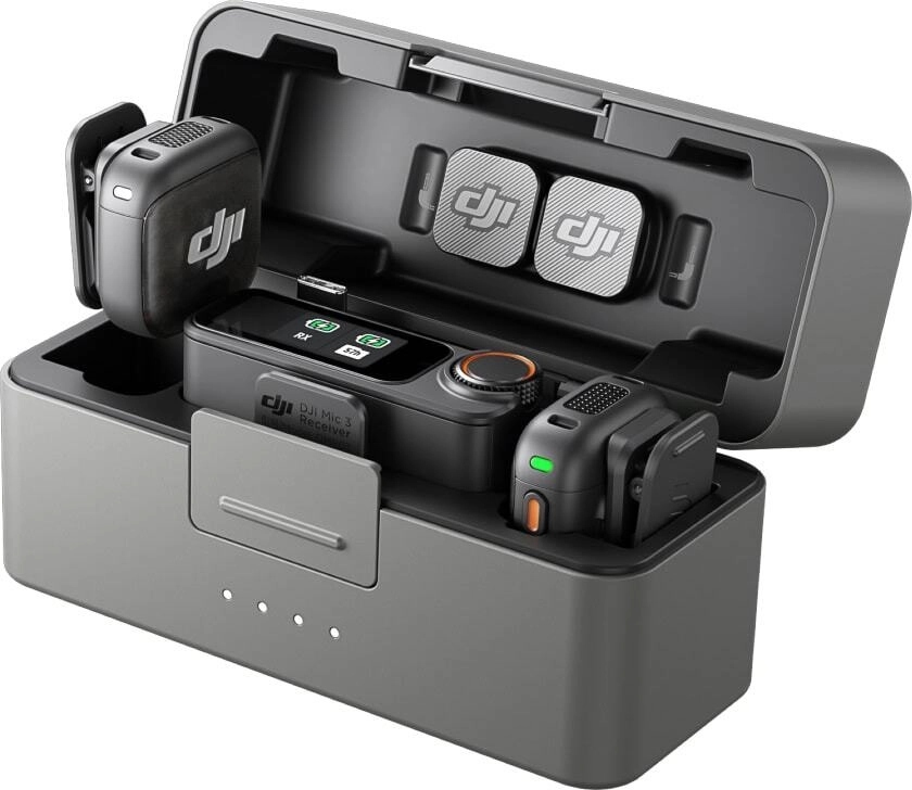 Беспроводной микрофон DJI Mic 3 (4 TX + 1 RX + Charging Case)